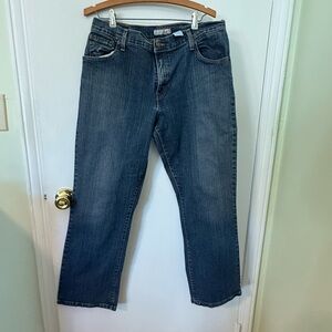 Levi’s 550 Relaxed Bootcut Jeans 14 Short (29” inseam)